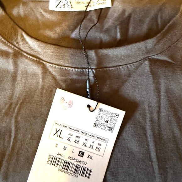 Zara brown taupe stretchy long sleeve basic tee NWT - Picture 3 of 5